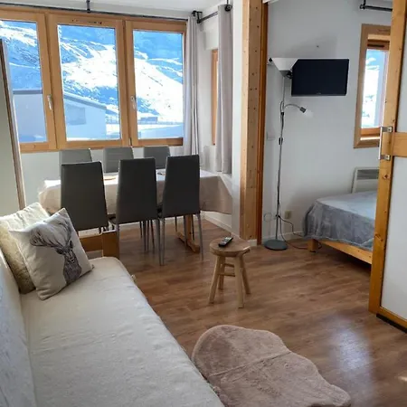 Le V - 2 Bedrooms Flat In The Middle Of * Val Thorens